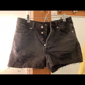 H&M Denim High Waist Cut Off Shorts (NEVER WORN)